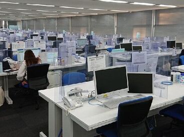 子育て中のスタッフも多数活躍中◎
急なお休みも相談しやすい温かな雰囲気の職場です！