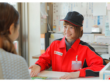 ガソリンスタンドの事務処理・販促アプリ管理などをお任せします！
未経験の方もしっかりサポートするので安心です◎