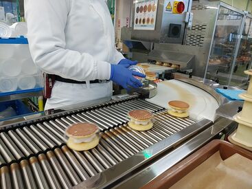 株式会社亀屋万年堂 集中して黙々と作業可能！