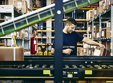 ランスタッド株式会社 水戸支店/FMTO103431 ▼大学生～シニアまで活躍中▼
経験も知識もなにもいらない！
いつでも誰でも始めやすい♪