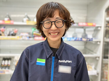ファミリーマート 読谷トリイステーション前店 【ライフスタイルに合わせて働きやすさをサポート】★
本業、学校行事やご家庭の用事など‥
シフトやお休みは調整します◎