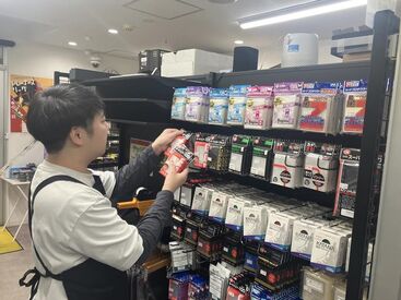 「トレカとか詳しくない・・」という方も大丈夫です!
スタッフがしっかりサポートさせて頂きますので
安心して勤務できます◎