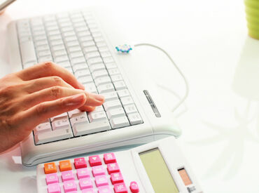 地域文化やスポーツを支えるやりがいも★
公的機関で安定してキャリアを築きませんか？