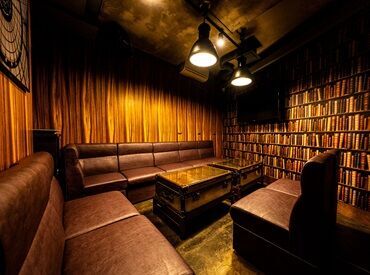 ≪VIPルーム完備≫
団体のお客様もOKな店内設備！
いろんなお客様向きの接客ができるように◎