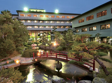 芦原温泉(あわら温泉) 美松 温泉旅館がバイト先！
非日常を感じられる旅館…
夜間の勤務なので静かで落ち着いて働けます。