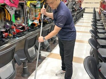 株式会社エムエムインターナショナル ※勤務地：マルハン千葉みなと店 接客なしの裏方モクモク×シンプル業務◎
専門知識や力仕事はありません★
※写真はイメージ