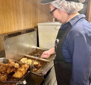 肉菜工房 小川精肉店 ＼未経験・ブランクOK／
朝だけのサクッと働きませんか♪
無理ないペースで働けますよ！