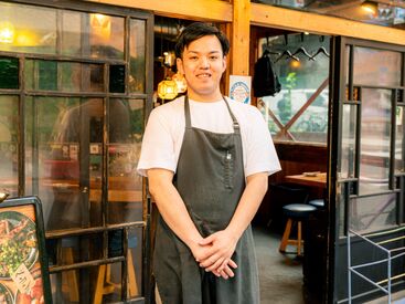 餃子酒場 しゅん ★★店主の地元の河内ワイン★★
赤ワインをフローズン状にしてサイダーで割ったドリンクもオススメ♪
鉄板焼き×変わり種が魅力