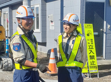 履歴書不要！警備初心者も大歓迎！
制服や道具はすべて支給されるので、準備も不要！
体ひとつで始められます★