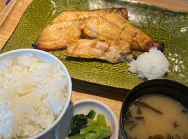 給与は【最短3日】でGET★
がんばった分がすぐに目に見えるのでモチベーションにも♪