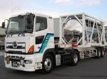 ブルーエキスプレス株式会社　本社三宝営業所 夏季休暇・年末年始休暇のほか、
特別休暇・社定休日など…様々な休暇あり♪
家族サービスやプライベートなども充実可能です◎