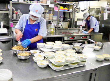 ★「食」に興味のある方、大歓迎★
料理が好き/上手くなりたい方に！
手際よく料理をするコツや
秘伝のレシピも教えちゃいます♪