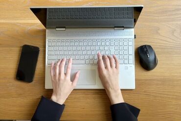 株式会社エブリワーク ※勤務地：松山閣 松山 本店 未経験・ブランク復帰も歓迎です♪
焦らず慣れていってくださいね◎