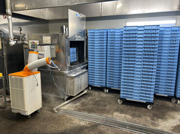 マルス食品株式会社 学歴・経験などは一切不問♪シニアさんも歓迎◎
45年続く安定企業だからこそ、待遇・福利厚生もバッチリです！