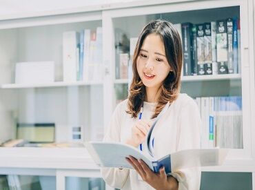 株式会社Be-NEXT 「大丈夫？」「困ったことはない？」と
声を掛け合いながら業務を進めています！
チームワーク抜群です☆