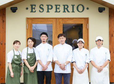 レストラン エスペリオ 2025年7月リニューアルOPEN★
店内はきれいに生まれ変わりましたが、
1995年からみなさんに愛され続ける歴史のあるお店です！