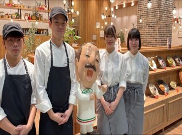 ピエトロ 名古屋則武新町店 主婦(夫)・学生・フリーターetc
どなたも大歓迎！
幅広い年代のスタッフが活躍中！
希望の収入に合わせて働けます。