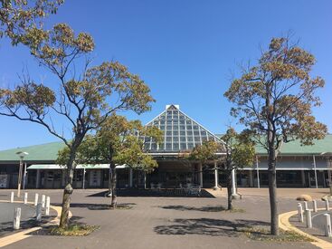 湾岸長島パーキングエリア内でのお仕事◎