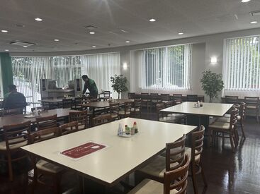 大型物流センターで快適にお仕事★
休憩室・食堂も充実してます！