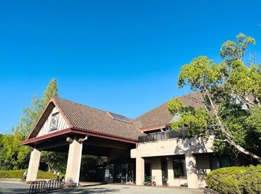 土日祝は時給50円UP♪
20～60代の幅広い年代が活躍中！
車通勤ももちろんOK◎