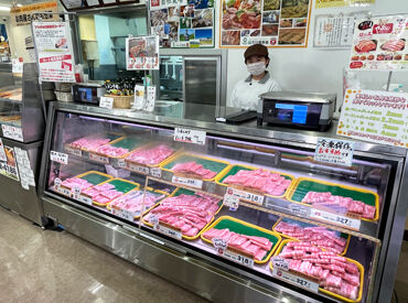 社員・スタッフが力を合わせて、より良いお店づくりを目指しています！
衛生管理も徹底し、安心・安全な商品を提供しています♪