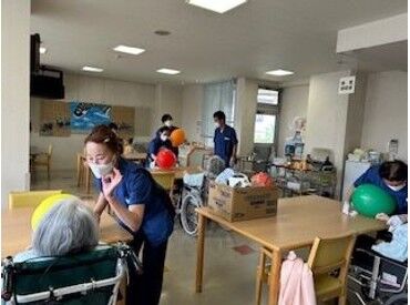 介護医療院　東樹会 ＼20～50代まで活躍中！／
明るい雰囲気で、ひとり1人の働き方に
寄り添ってくれる風通しの良い職場です◎