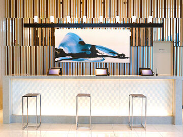 HOTEL BAYGULLS 夜勤なしの働き方も可能！
研修/教育制度も整っている為、
未経験の方でも皆様ご活躍頂いてます！