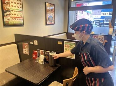 カレーハウス CoCo壱番屋 南区野間店 駅近で通勤ラクラク♪シフトも自由だから、家事や授業との両立もばっちり★未経験さんも大歓迎！