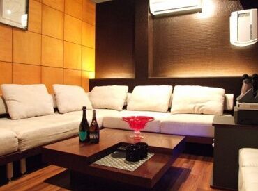 ＼Barだからこそ習得できる／
★トークスキル
★お酒・調理スキル
飲食店に欠かせない多くの経験が積めますよ♪