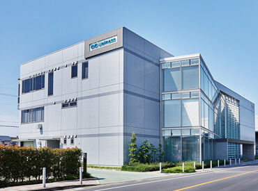 オージー技研株式会社 無料駐車場・駐輪場を完備！マイカーやバイク、自転車での通勤も大歓迎！
毎日の通勤もストレスフリーです！