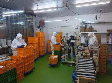 主婦(夫)さん・シニア世代の方も大歓迎♪
週4日～でほどよく働けますよ◎
まずはお気軽にご応募を！