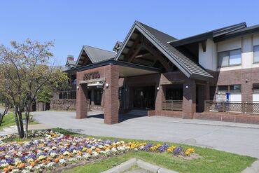 森のゆ ホテル花神楽 大自然に囲まれた露天風呂が人気！
『森のゆ ホテル花神楽』でオシゴト♪
入浴無料！仕事終わりにリフレッシュできます★