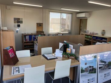 完全週休二日制◎
福利厚生も充実しており、安定したセカンドキャリアを目指せる環境です！
店長職は60代が90％です！