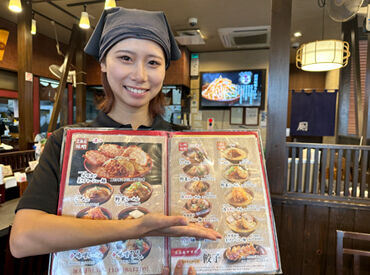 マルニ味噌らーめん アミュプラザ宮崎店 ≪丁寧な研修制度あり！≫
"らーめん好き"であれば大歓迎◎
経験や資格は必要ありません！
ひとつひとつ丁寧に教えていきます♪