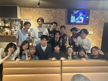 フリーターさん活躍中‼髪型やファッションは自由♪キラキラネイルや派手な髪色、全てOK♪あなたのスタイルで働ける職場です☆