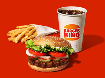 ★ 全メニューを30％オフで ★
出勤日は30％割引ですきなメニューを食べられます！
ぜひいろいろな味を試してみてください♪