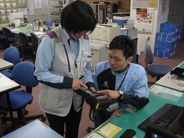 先輩スタッフが丁寧にサポート！
分からないことはいつでも質問できます。
正しい検針のためにも
遠慮なく声をかけてください！