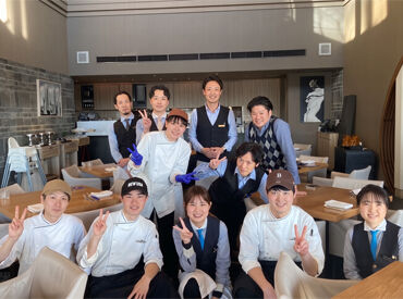 AWkitchen TOKYO 新丸ビル 駅から徒歩1分★通いやすさ抜群！
学業や子育て、プライベートとも両立できます♪
優しい先輩がしっかりサポートします◎