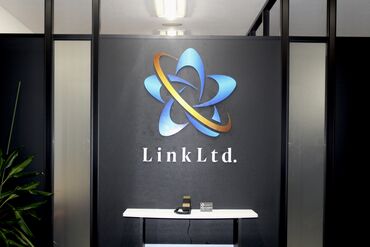 株式会社リンク 「大丈夫？」「困ったことはない？」と
サポートスタッフが定期的にお声がけします！
チームワーク抜群の職場で働きやすいです◎