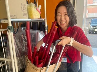 ダスキン 大仙支店 お客様から感謝や労いの言葉をいただく機会も多数あります！
地域貢献度が高く、日々やりがいを感じながら働けるお仕事です◎