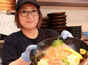 築地食堂源ちゃん　イオンモール伊達店 働きやすさバツグン！未経験スタートのスタッフも多数活躍中です♪
シフト自由で学校・家事・Wワークとも両立OK★