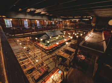 権八(Gonpachi) 西麻布 ハリウッド映画のモデルになったことで
世界的に話題になった『権八』
国内外のお客様に愛される和食レストランです♪