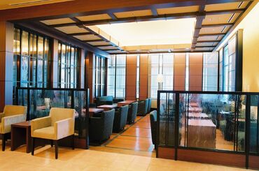 高岡マンテンホテル駅前（カジュアルダイニング BON）  ＜和気あいあいとした働きやすい環境◎＞
マンテンホテルやレストランの利用割引など
嬉しすぎるスタッフ優待制度もあります♪