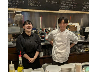 ＼未経験の方も大歓迎／
ランチは主婦さん、夜は学生さん・フリーターさんが活躍中！
久しぶりのお仕事復帰やバイトデビューもOK