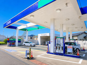 エナジースタッフ中日本【勤務先：コスモ セルフピュア島田(6300)】 お客様へのお声がけもあり！
シンプル作業×人と接する仕事で
無理なく楽しみながら続けられます♪