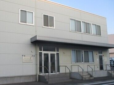 「やってみたい」気持ちを応援♪
未経験から始めるオフィスワークで安定＆おしゃれな毎日を★