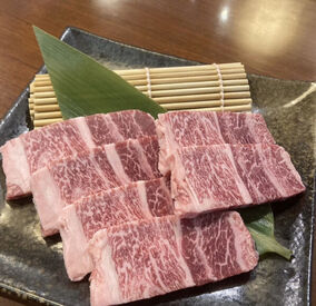 お仕事終わりには、おいしいまかないも待ってます♪
おんどるのお仕事も、食も、スタッフとの交流も楽しんでください♪