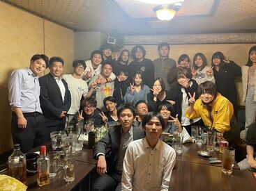 \学生さん多数活躍中/
未経験スタートの人がほとんど♪
「どこがわからないか」がわかるから
丁寧に教えてくれて、安心です!!
