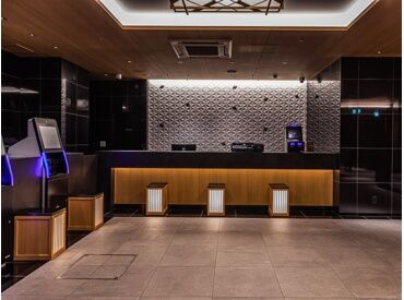 アパホテル（APA HOTEL）〈新大阪駅前タワー〉 ＼スキマ時間を有効活用／
高時給だから効率よく稼げる！
昇給/社保完備/正社員登用
…大手ならではの高待遇◎