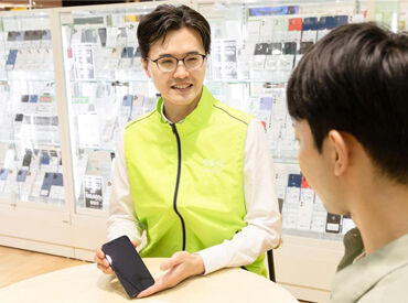 ゲオモバイルエディオン岡山本店 ※4月上旬NEW OPEN スマホの知識がなくても大丈夫★
未経験からはじめられます♪
優しいスタッフが丁寧にお教えします！